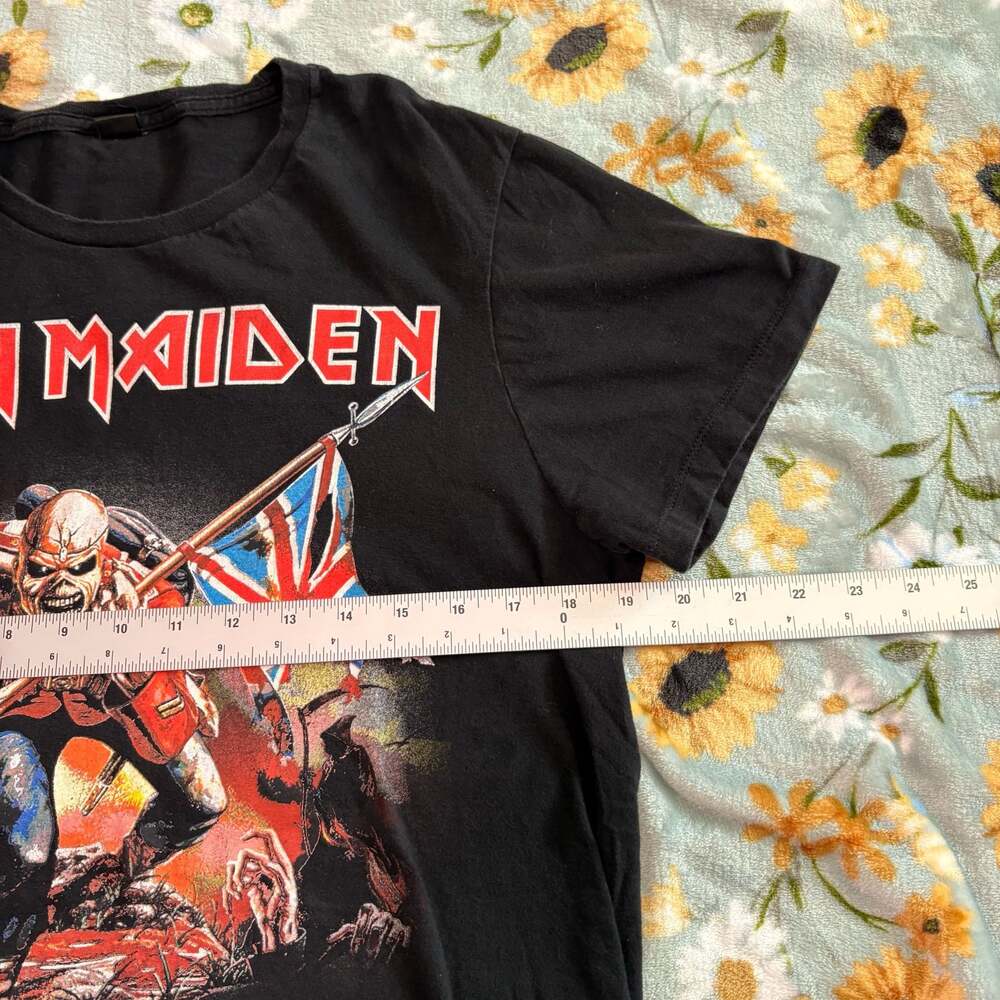 Bay Island Sportswear Iron Maiden The Trooper Graphic T-Shirt Size M Grunge Rock - Picture 3 of 6